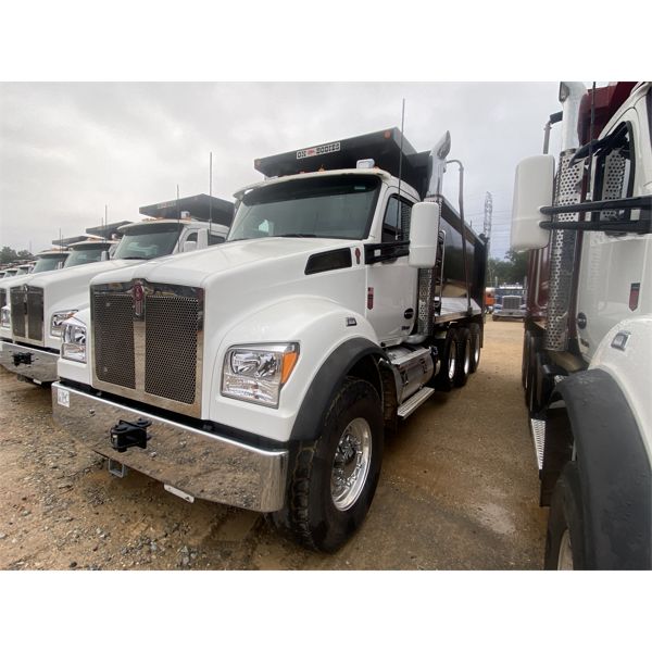 2023 KENWORTH T880S Dump Truck
