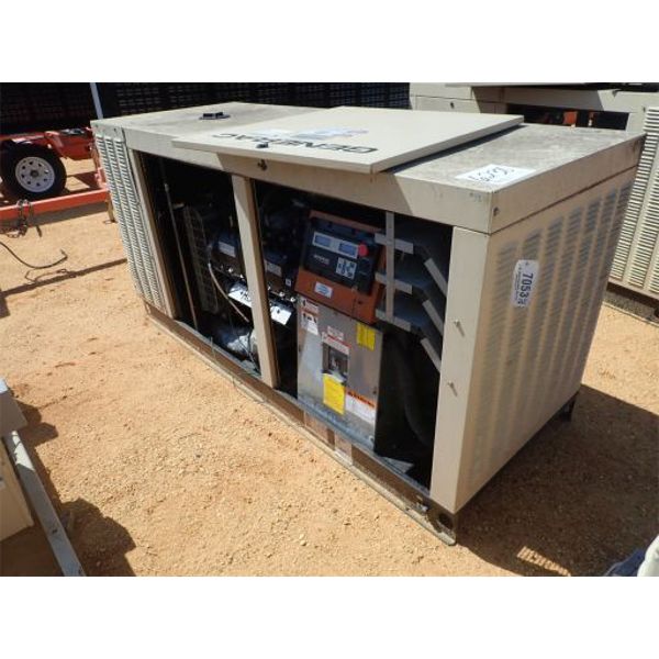2007 GENERAC 0053920 Generator