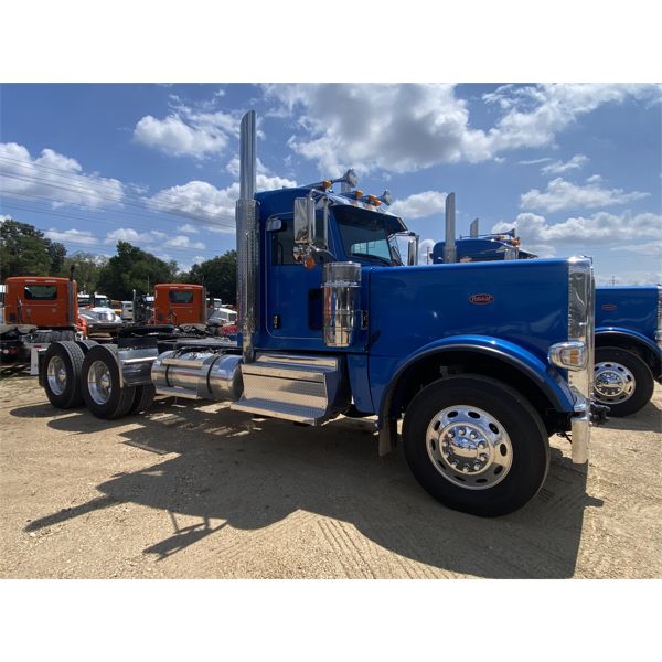 2025 PETERBILT 389 Day Cab Truck J.M. Wood Auction Company, Inc.