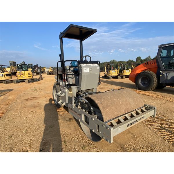 INGERSOLL RAND SD40D Roller