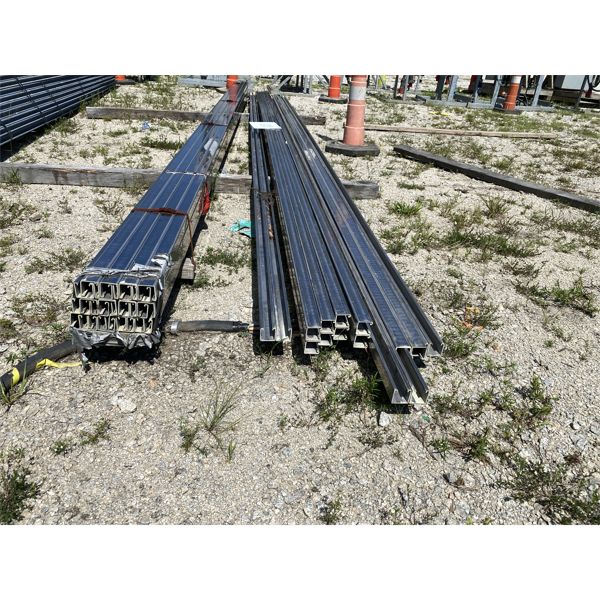 STAINLESS STEEL CONDUIT UNISTRUT CHANNEL