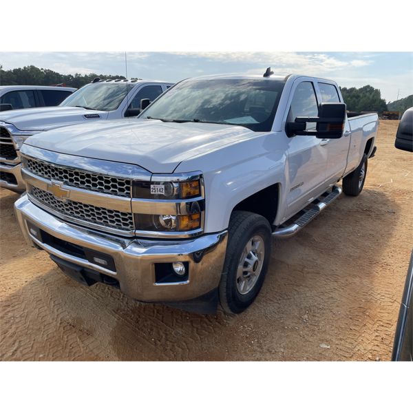 2019 CHEVROLET SILVERADO 2500 LT Pickup Truck