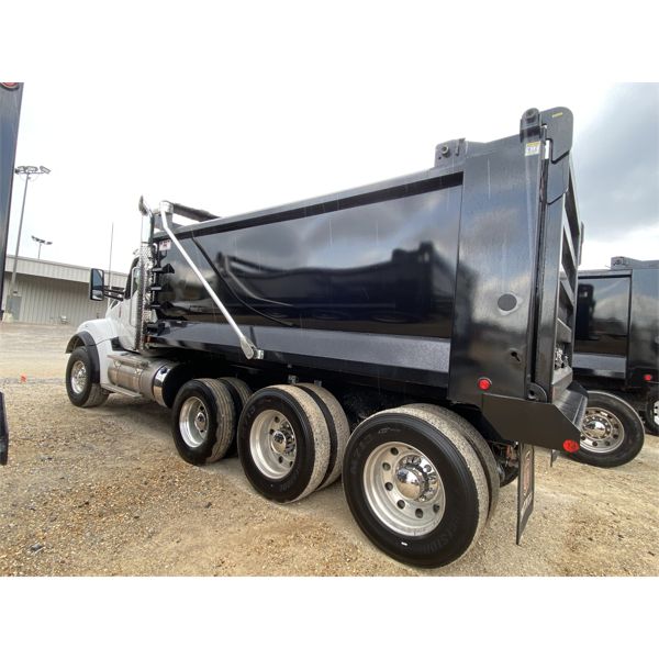 2023 KENWORTH T880S Dump Truck - J.M. Wood Auction Company, Inc.
