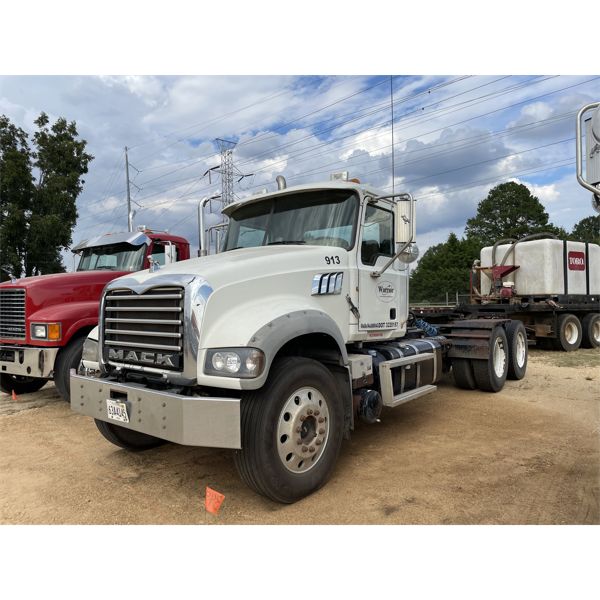 2012 MACK GU713 Day Cab Truck