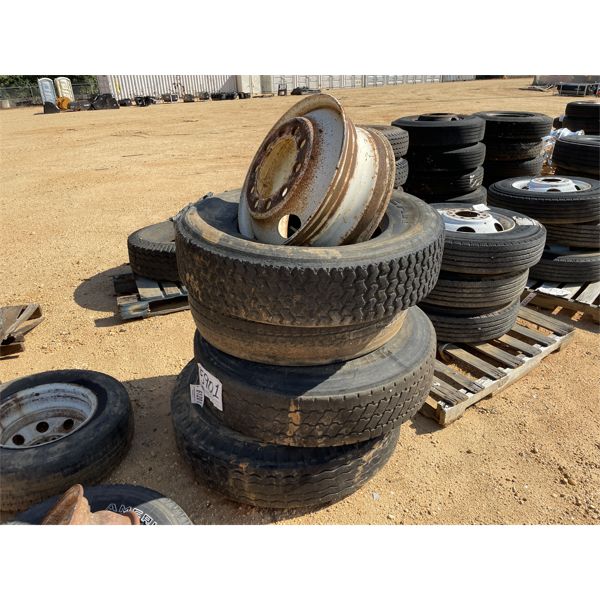 (4)  11R22.5 TIRES & RIMS