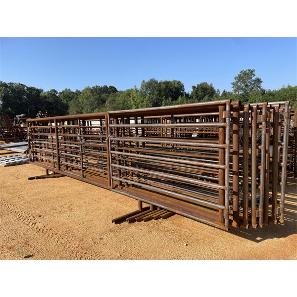(6) 25' CORRAL PANELS