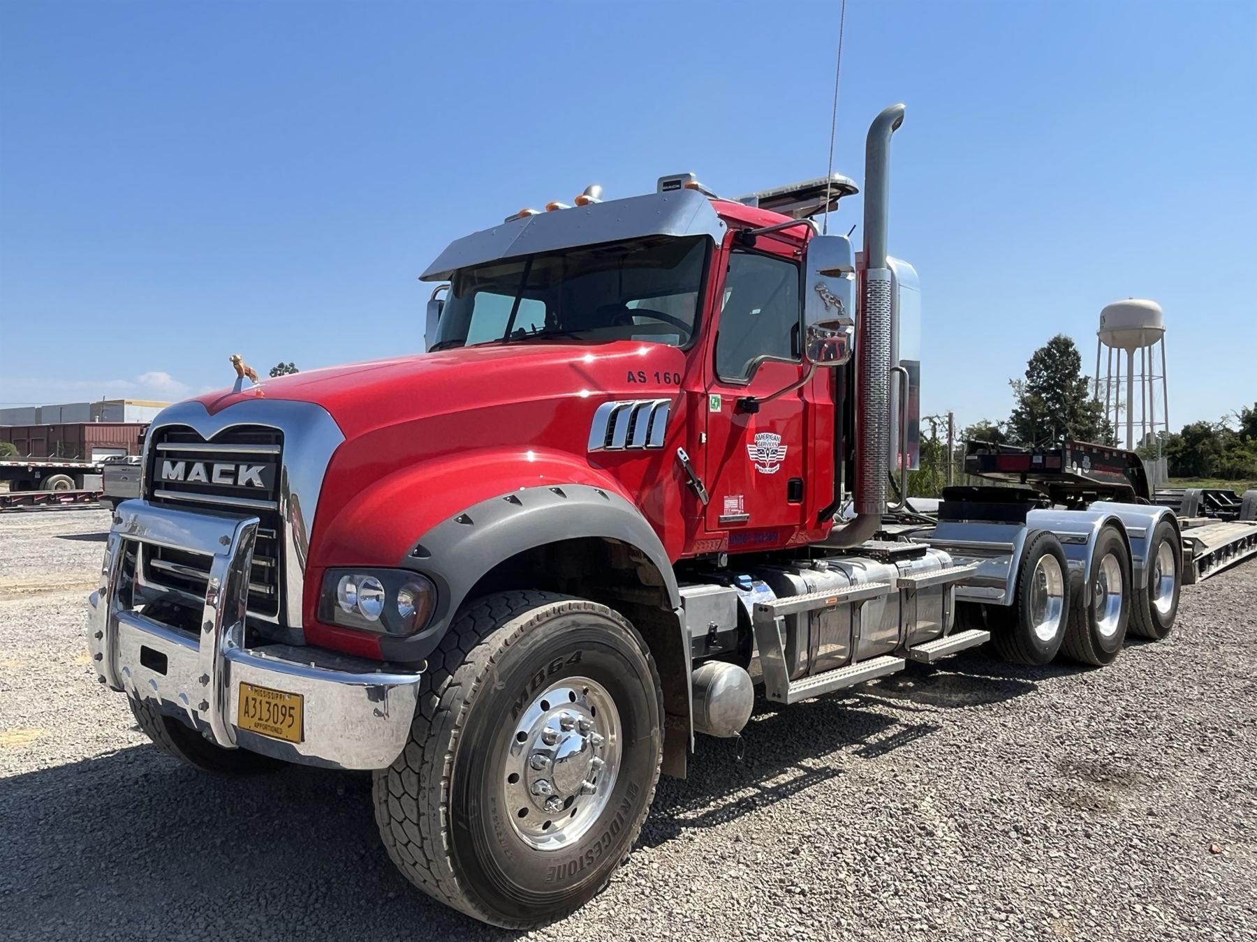 Mack Lorry 2023 MACK GR64FT Day Cab Truck - J.M. Wood Auction Company, Inc.