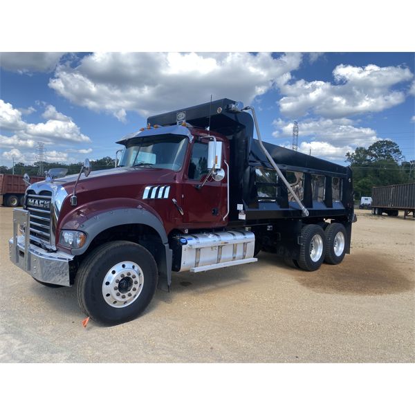 2021 MACK GR64F Dump Truck