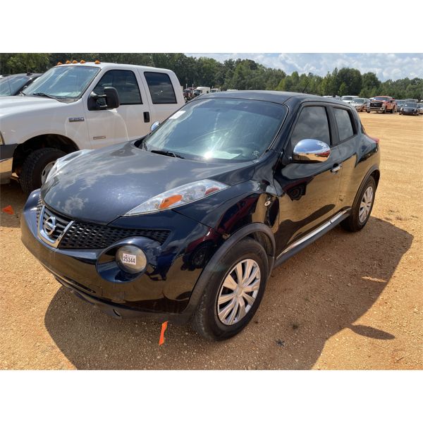 2014 NISSAN JUKE SL SUV