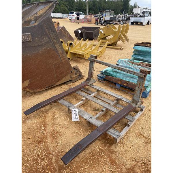 FORK ASSEMBLY Loader Attachments