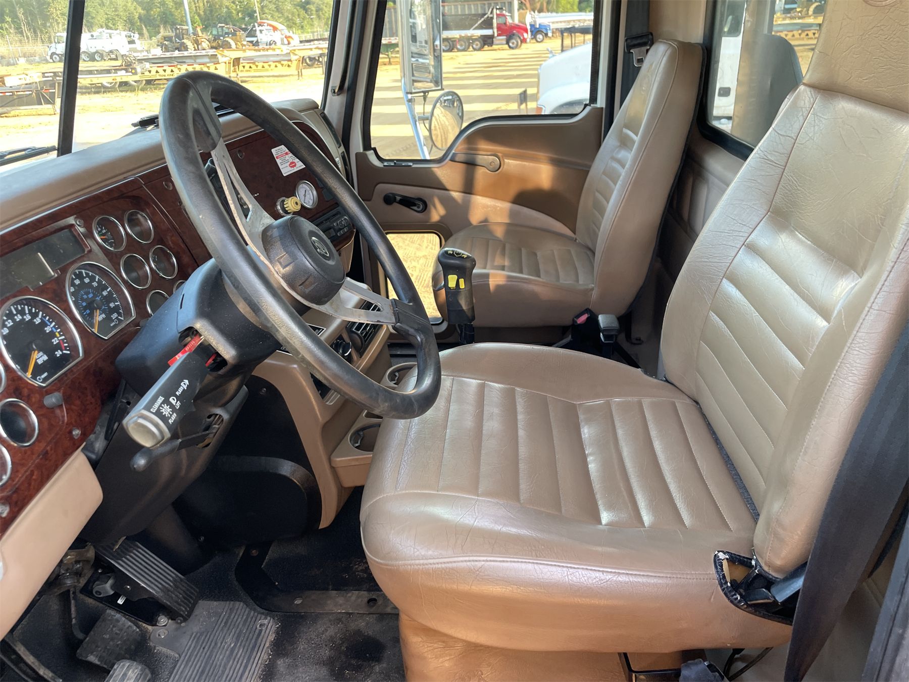 2006 MACK CT713 Dump Truck - J.M. Wood Auction Company, Inc.