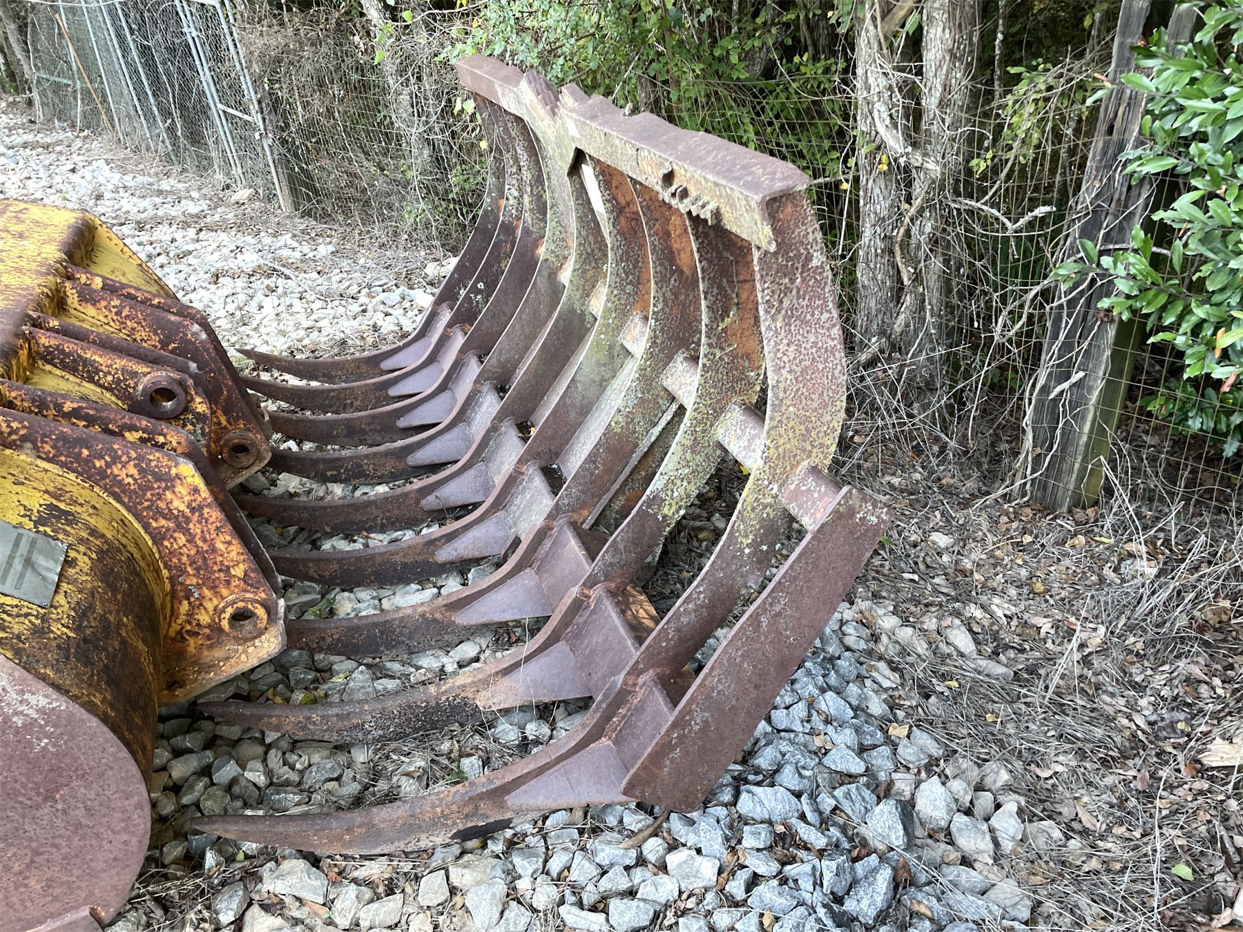 STACKING RAKE - J.M. Wood Auction Company, Inc.