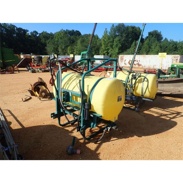 200 GALLON SPRAY RIG