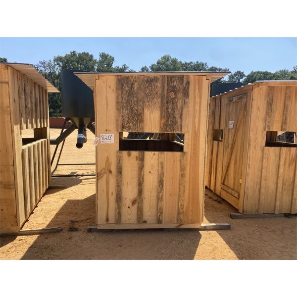 WOODEN 5x8 SHOOTING HOUSE