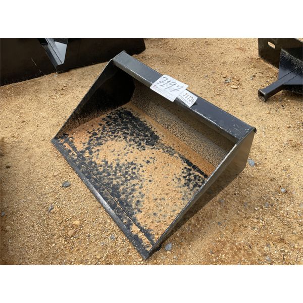 39" MATERIAL BUCKET