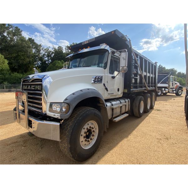 2017 MACK GU713 Dump Truck