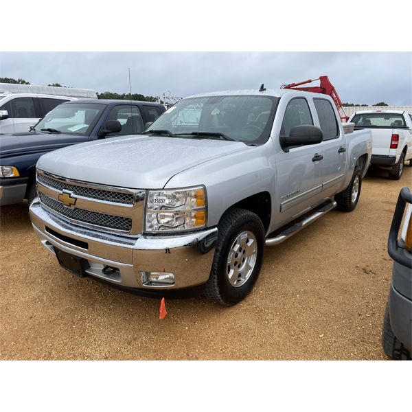 2012 CHEVROLET SILVERADO Z71 LT Pickup Truck