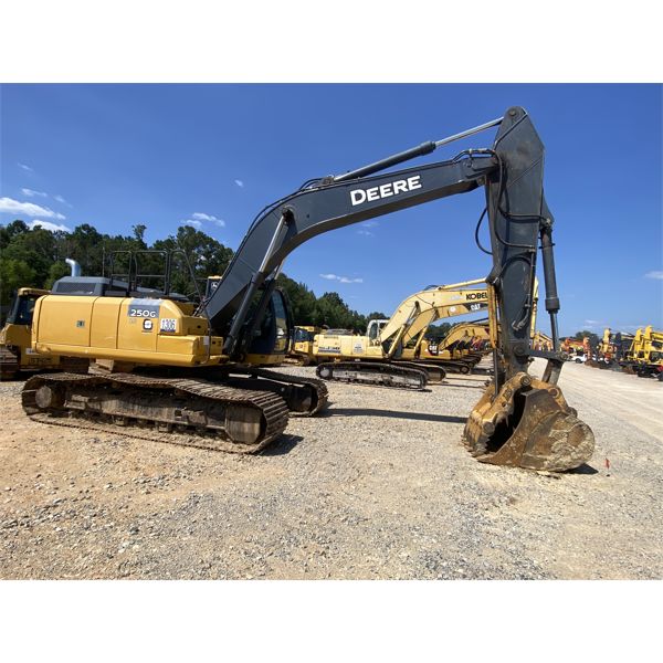 2016 JOHN DEERE 250G LC Excavator