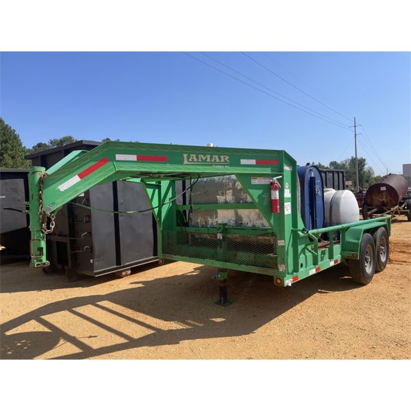 LAMAR  Fuel / Lube Trailer