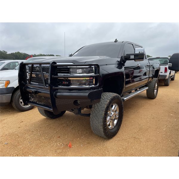 2015 CHEVROLET 2500 HD Pickup Truck