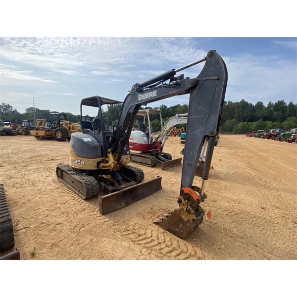 2011 JOHN DEERE 35D Excavator - Mini