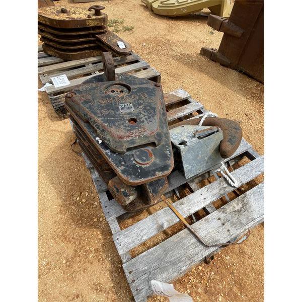 JOHNSON 70 TON (4) SHEAVE HOOK BLOCK