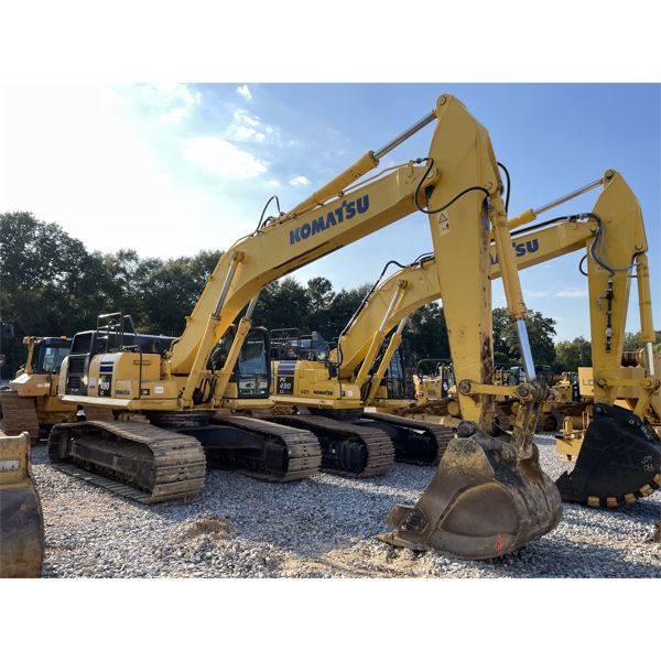 2013 KOMATSU PC490LC-10 Excavator