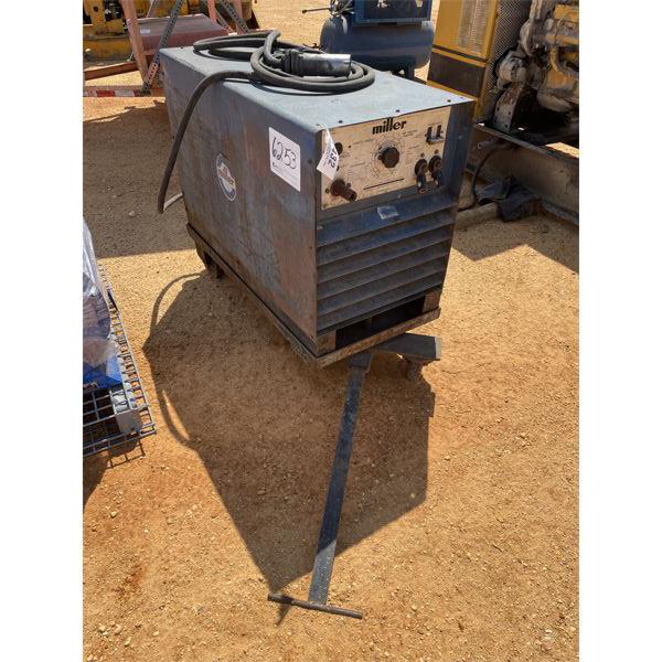 MILLER SRH-555 WELDER