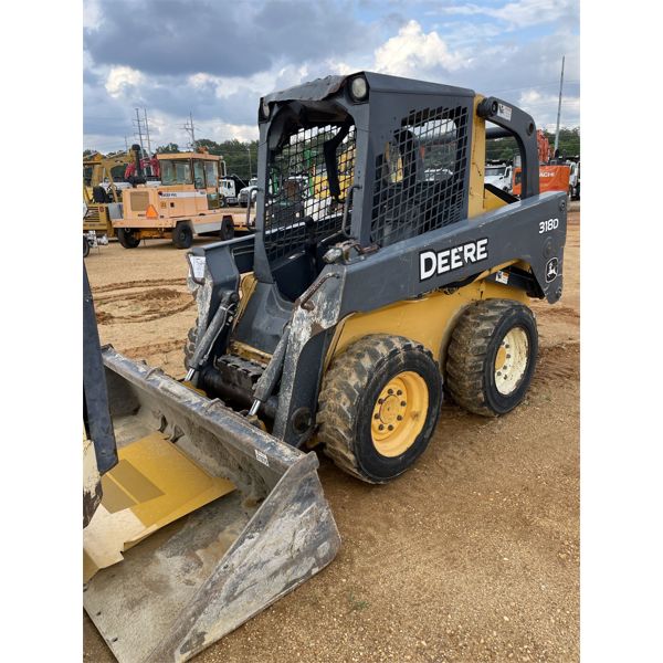 2012 JOHN DEERE 318D Skid Steer Loader - Wheel