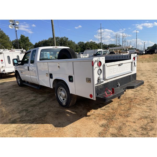 2015 FORD F350 XL Service / Mechanic Truck
