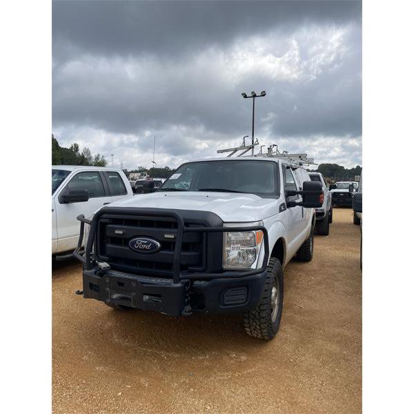 2016 FORD F250 XL  Pickup Truck