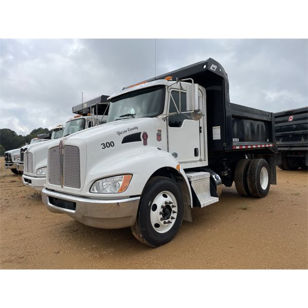 2020 KENWORTH T270 Dump Truck
