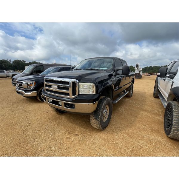 2006 FORD F250 XLT FX4 Pickup Truck