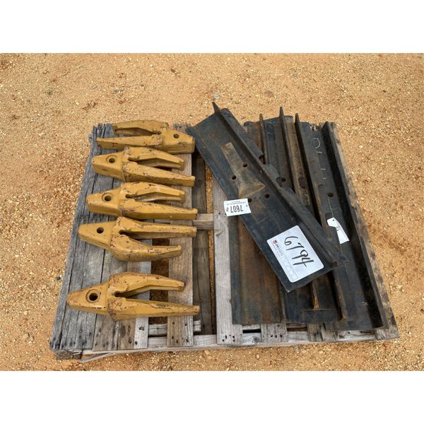 (5) 36" EXCAVATOR PADS