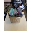 Image 1 : BOX OF 2 SPRAY GUNS, POLISHING TOOL, 4 NEW WRENCHES AND MORE