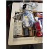 Image 2 : 3 TRAYS OF ELECTRICAL AND LIGHTS