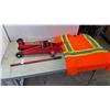 Image 1 : MOTORMASTER JACK ALL AND HI-VIS VEST