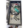 Image 2 : LOT OF MANUAL PUMP SPRAYER, WATER CAN, HAND PRUNERS AND MORE