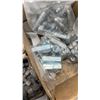 Image 8 : LOT OF LARGE BOLTS WITH AIR AND ELECTRICAL CONNECTORS