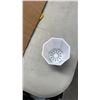Image 8 : 800 NEW MINI PLANT POTS AND 15 ORCHID PLANTERS