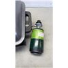 Image 2 : TERRA GEAR PORTABLE BBQ W/ PROPANE TANK
