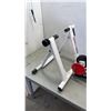 Image 2 : MINOURA TEAM MAGTURBO III BICYCLE EXERCISE ATTACHMENT