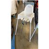 Image 2 : 2 STACKING KIDS HIGHCHAIRS
