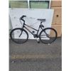 Image 1 : BLACK BLACKCOMB ALLEGRA BIKE