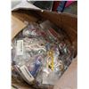 Image 2 : LARGE BOX OF NEW KEYCHAINS