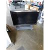 Image 1 : SONY 46" HDTV WITH REMOTE KDL-46W3000