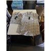 Image 1 : 2 NEW PERRY ELLIS SHIRTS SIZE MEDIUM