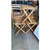 Image 2 : 4 WOODEN FOLDING CHAIRS AND 3 FOLDING SIDE TABLES