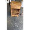 Image 2 : TABLE LAMP AND ONE DRAWER END TABLE