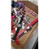 Image 2 : TRAY OF ASSORTED WATCHES